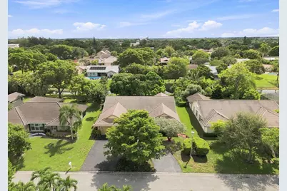 2111 NW 86th Way, Coral Springs, FL 33071 - Photo 44
