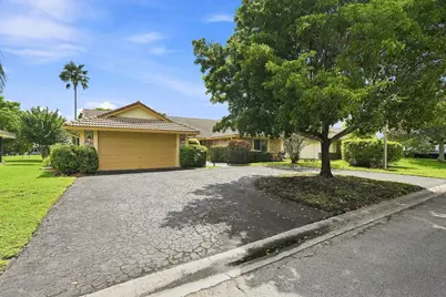 2111 NW 86th Way, Coral Springs, FL 33071 - Photo 52