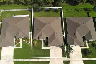 8332 Amalfi Cir, Fort Pierce, FL 34951 - Photo 54