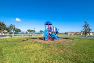 8332 Amalfi Cir, Fort Pierce, FL 34951 - Photo 70