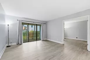 1104 Green Pine Blvd, West Palm Beach, FL 33409 - Photo 14