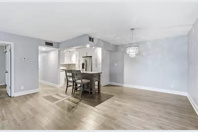 1104 Green Pine Boulevard #G1, West Palm Beach, FL 33409 - Photo 4