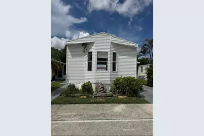 104 Plantation Boulevard #104, Greenacres, FL 33467 - Photo 2
