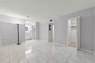 605 High Point Blvd N, Delray Beach, FL 33445 - Photo 16