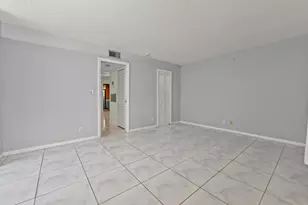 605 High Point Blvd N, Delray Beach, FL 33445 - Photo 14