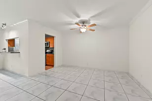 605 High Point Blvd N, Delray Beach, FL 33445 - Photo 8