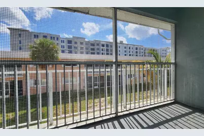 1501 Crescent Circle #D36, Lake Park, FL 33403 - Photo 14