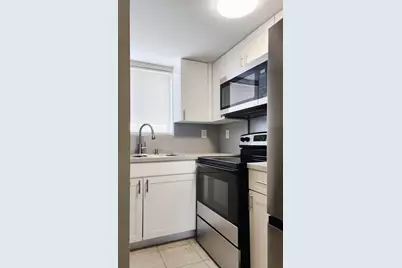 1501 Crescent Circle #D36, Lake Park, FL 33403 - Photo 6