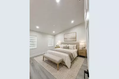 8204 NW 100th Lane, Tamarac, FL 33321 - Photo 14
