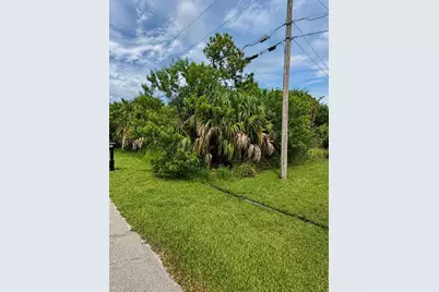 2185 SW Imperial Street, Port Saint Lucie, FL 34987 - Photo 2