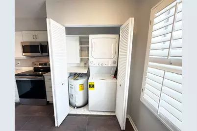 14701 Cumberland Drive, Delray Beach, FL 33446 - Photo 10