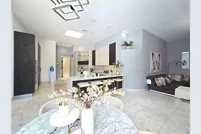 1811 Eagle Trace Boulevard W, Coral Springs, FL 33071 - Photo 10