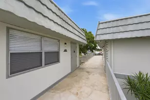 670 Monaco Ct N, Delray Beach, FL 33446 - Photo 6