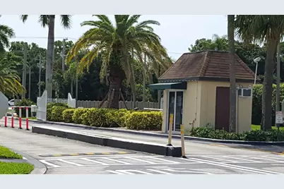 5130 Las Verdes Circle #301, Delray Beach, FL 33484 - Photo 26