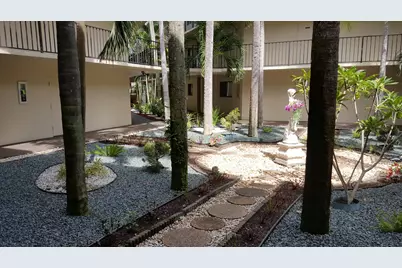 5130 Las Verdes Circle #301, Delray Beach, FL 33484 - Photo 2
