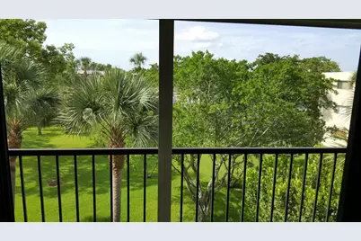 5130 Las Verdes Circle #301, Delray Beach, FL 33484 - Photo 8