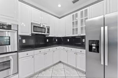 16363 Segovia Circle S, Pembroke Pines, FL 33331 - Photo 14