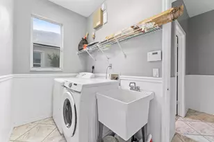 16363 Segovia Cir S, Pembroke Pines, FL 33331 - Photo 48
