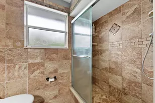 16363 Segovia Cir S, Pembroke Pines, FL 33331 - Photo 30