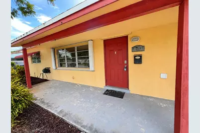 1401 S Deerfield Avenue, Deerfield Beach, FL 33441 - Photo 2
