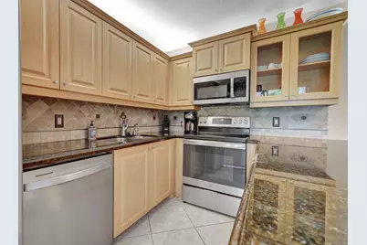 2716 SW 15th Street, Deerfield Beach, FL 33442 - Photo 12