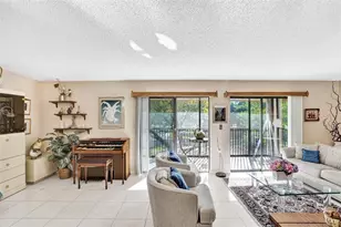 10783 W Clairmont Cir, Tamarac, FL 33321 - Photo 10