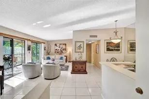 10783 W Clairmont Cir, Tamarac, FL 33321 - Photo 6