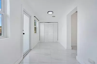 2220 Hope Street, Hollywood, FL 33020 - Photo 2