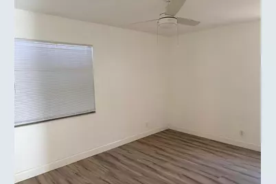 8732 Satalite Terrace, Lake Park, FL 33403 - Photo 10