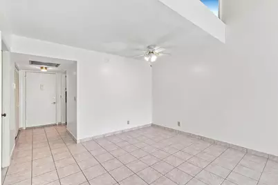 2538 Boundbrook Drive S #137, West Palm Beach, FL 33406 - Photo 10