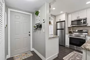 7500 NW 5th Ct, Margate, FL 33063 - Photo 2