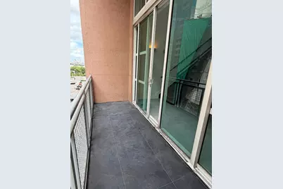244 Biscayne Boulevard #645, Miami, FL 33132 - Photo 2