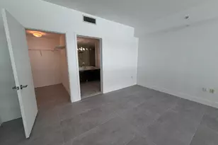 244 Biscayne Blvd, Miami, FL 33132 - Photo 14