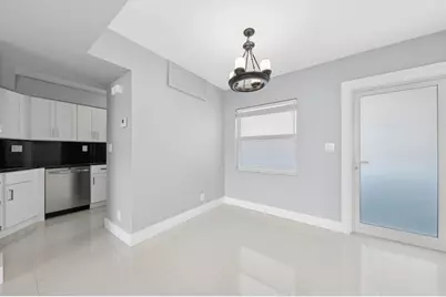 333 NE 21st Avenue #520, Deerfield Beach, FL 33441 - Photo 4
