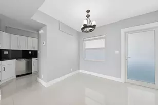 333 NE 21st Ave, Deerfield Beach, FL 33441 - Photo 4