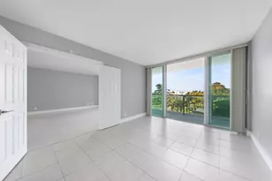 333 NE 21st Ave, Deerfield Beach, FL 33441 - Photo 6