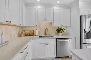 1010 NE 8th Ave, Delray Beach, FL 33483 - Photo 14