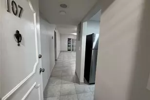 4138 NW 88th Ave, Coral Springs, FL 33065 - Photo 8
