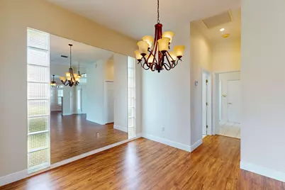 433 SW Jefferson Circle, Port Saint Lucie, FL 34986 - Photo 10