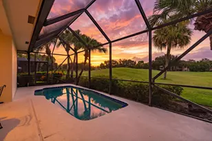 433 SW Jefferson Cir, Port Saint Lucie, FL 34986 - Photo 2