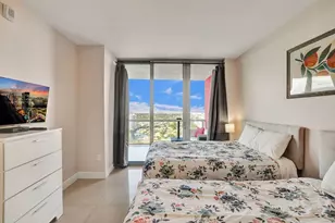 2600 E Hallandale Beach Blvd, Hallandale Beach, FL 33009 - Photo 16