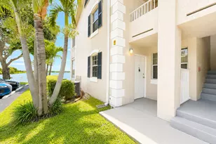 2831 N Oakland Forest Dr, Oakland Park, FL 33309 - Photo 26