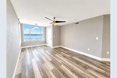 2831 N Oakland Forest Drive #101, Oakland Park, FL 33309 - Photo 2