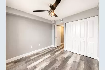 2831 N Oakland Forest Drive #101, Oakland Park, FL 33309 - Photo 16