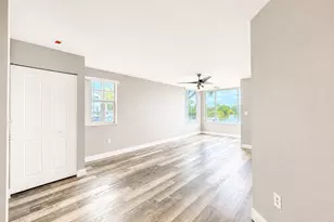 2831 N Oakland Forest Dr, Oakland Park, FL 33309 - Photo 4
