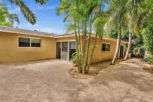 905 SE 13th Ct, Deerfield Beach, FL 33441 - Photo 32