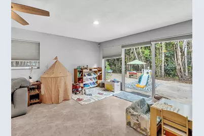 905 SE 13th Court, Deerfield Beach, FL 33441 - Photo 34