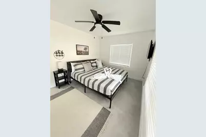 1211 NE 15th Avenue #2, Fort Lauderdale, FL 33304 - Photo 4