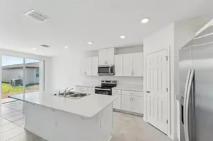 3824 Giorgio Dr, Winter Haven, FL 33884 - Photo 6