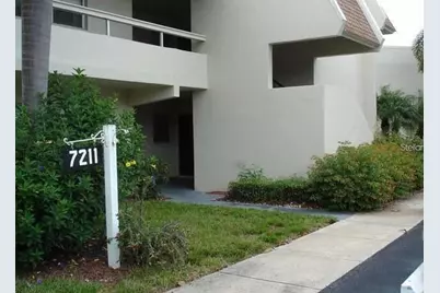 7211 W Country Club Drive N #135, Sarasota, FL 34243 - Photo 1